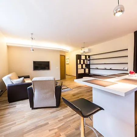 Best Apartments- Kaarli